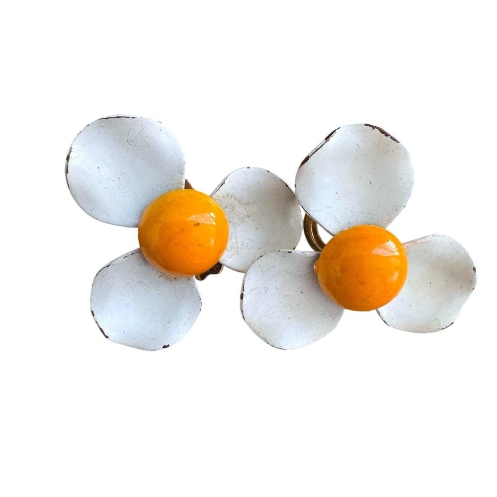 Artisain Mid-century Yellow Floral Daisy Statement Clip-On Earrings Retro